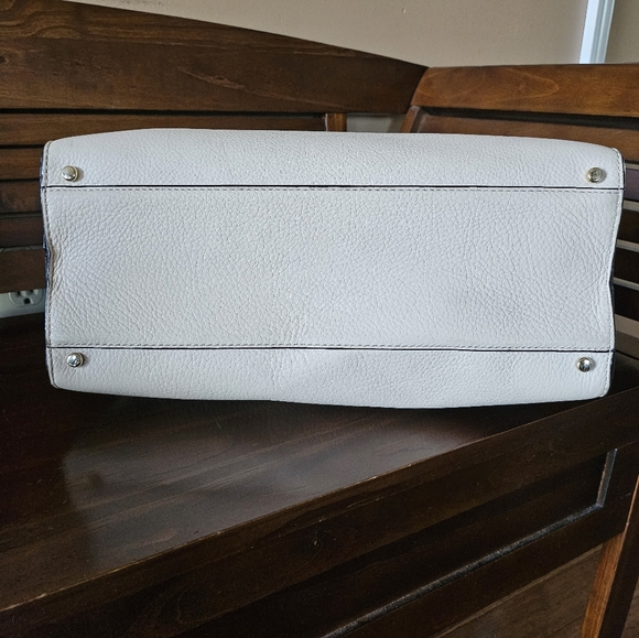 Kate Spade Leather Satchel ! EUC! - Picture 6 of 15